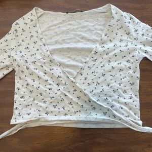 Brandy Melville cropped tie long sleeve